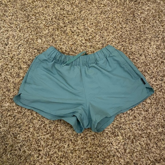 Patagonia Barely Baggies in Fresh Teal - Picture 4 of 6
